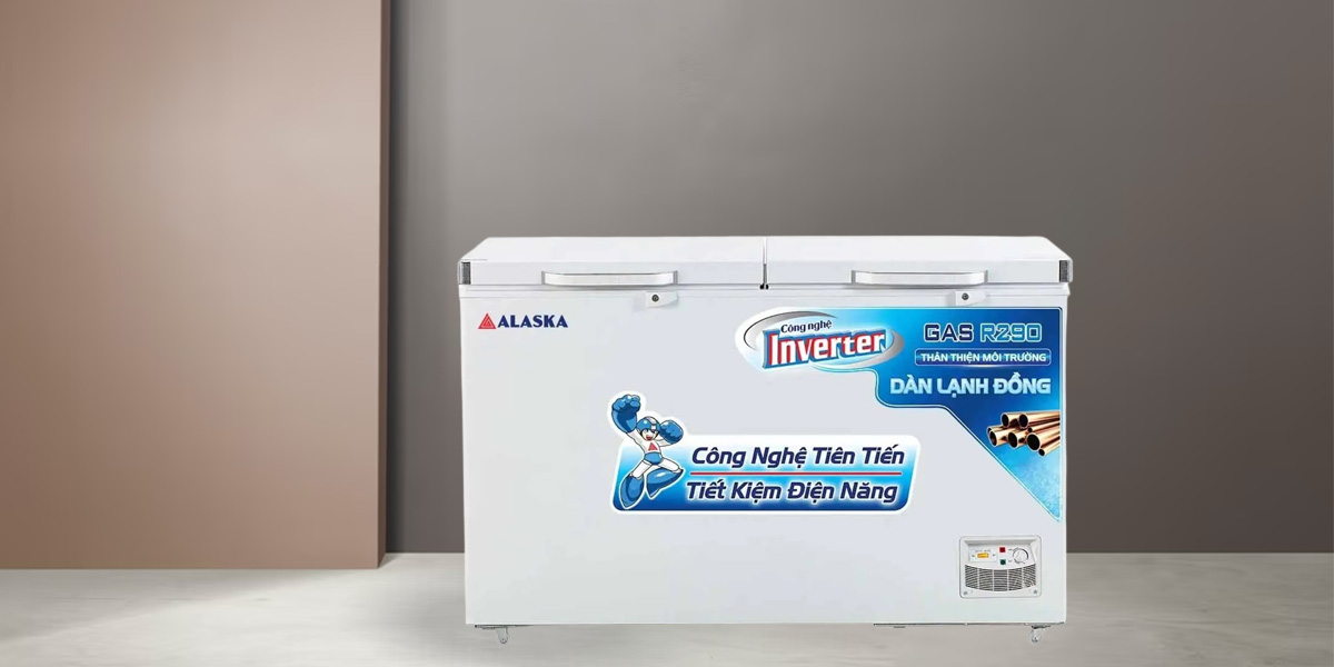 Tủ Đông Alaska Inverter 518 Lít HB-650CI có bánh xe đẩy tiện lợi