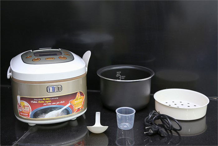 Hình ảnh sản phẩm - [KS-TH18-GL] Nồi Cơm Điện Tử Sharp 1.8 Lít
