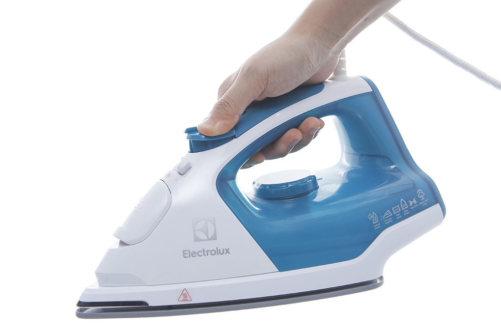 Hình ảnh sản phẩm - [ESI5126] Bàn ủi hơi nước Electrolux 1800W 