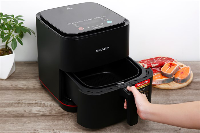 Hình ảnh sản phẩm - [KF-AF70EV-BK] Nồi Chiên Không Dầu Sharp 7.0 Lít