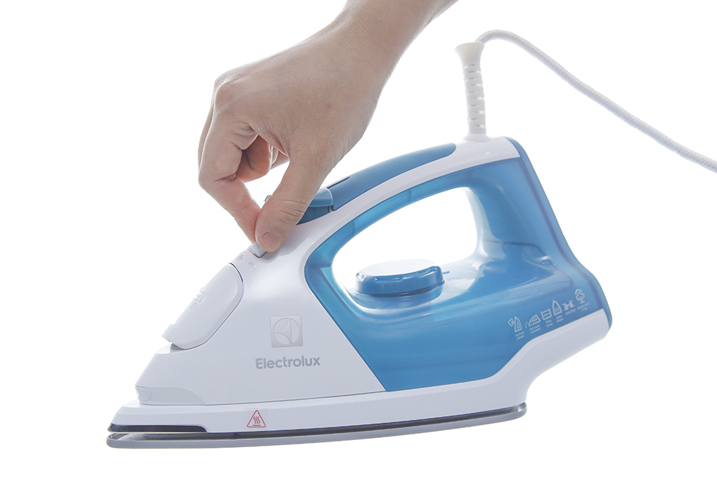 Hình ảnh sản phẩm - [ESI5126] Bàn ủi hơi nước Electrolux 1800W 