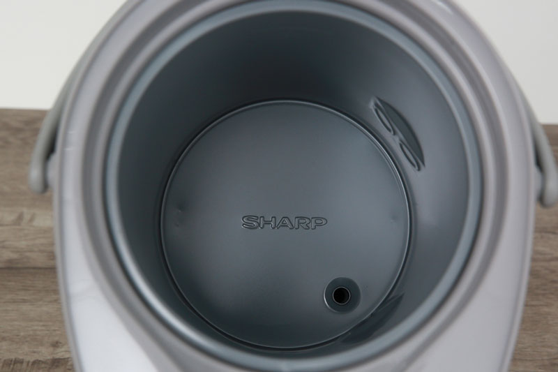 Ruột bình thủy điện bằng thép không gỉ phủ chống dính an toàn - Bình thủy điện Sharp KP-Y32PV-CU 3 lít  