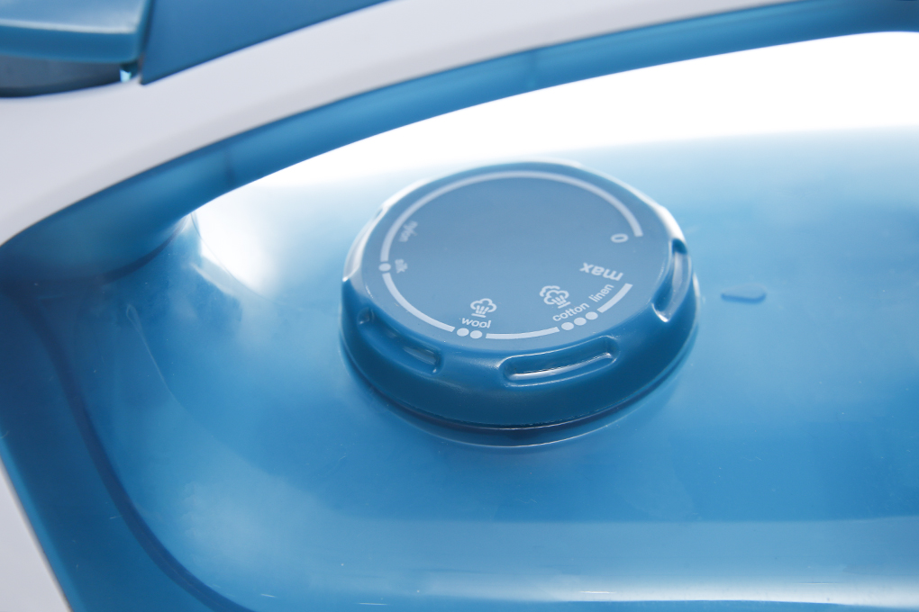 Hình ảnh sản phẩm - [ESI5126] Bàn ủi hơi nước Electrolux 1800W 