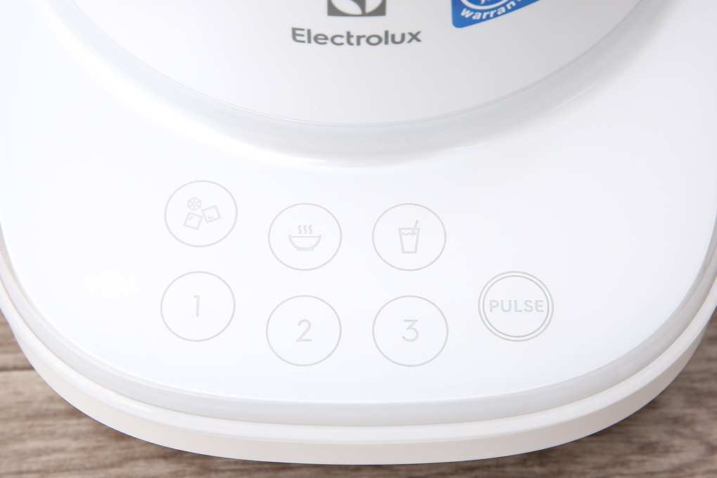 Hình ảnh sản phẩm - [E7TB1-50CW] Máy xay sinh tố Electrolux - 900W