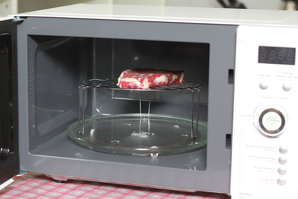 Hình ảnh sản phẩm - [R-G371VN-W] Lò Vi Sóng Có Nướng Sharp 23 Lít