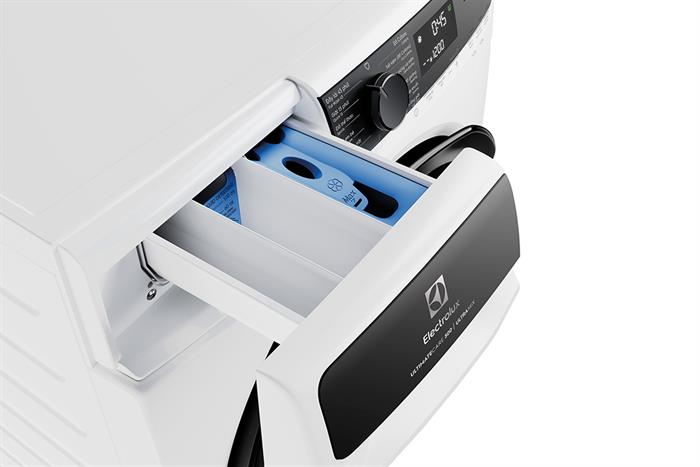 Hình ảnh sản phẩm - [EWF1023P5WC] Máy giặt Electrolux UltimateCare 500 Inverter 10kg
